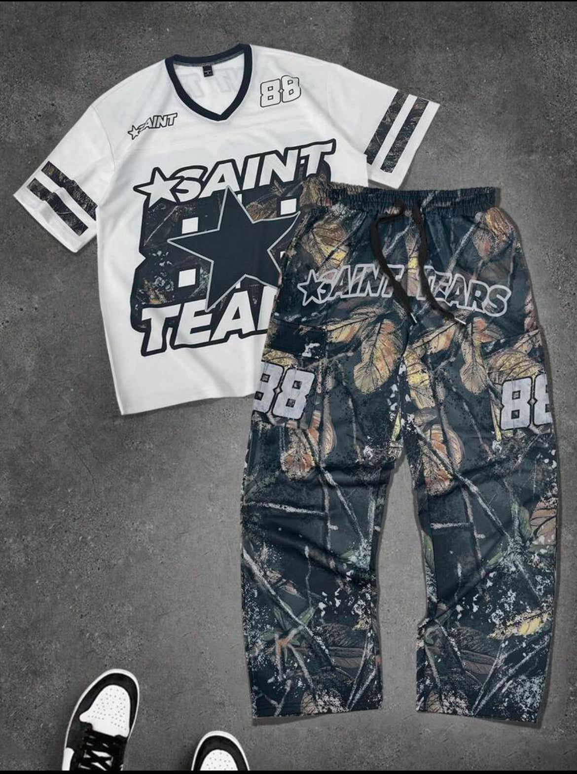 Manfinity Short-Sleeved T-Shirt And Drawstring Waist Shorts Streets