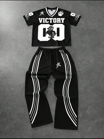 Manfinity T-Shirt And Pants Set